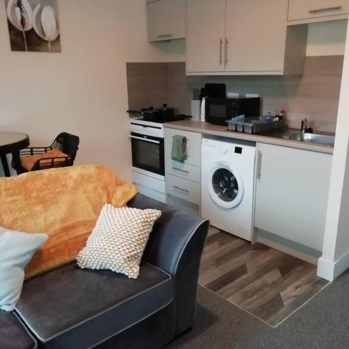 בונס Carvetii - Norman House - 2Nd Floor, 1 Bedroom Flat מראה חיצוני תמונה